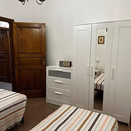 Apartment Tra Le Alpi Apuane E Il Mare *